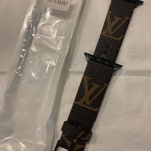 Apple Watch leather band